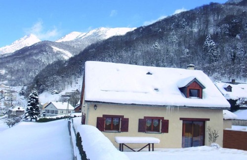 Cauterets Ski Chalet | Chalet le petit ours brun, spa et sauna, parking privé