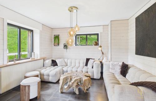 Xonrupt-Longemer Ski Chalet | Chalet Les Plombes - isolé, Jacuzzi, Piscine