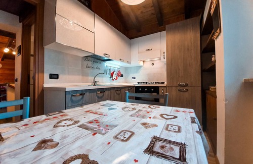 Quincod Ski Chalet | Chalet 'Maison Du Coeur - Bien-être' with Mountain View, Private Terrace and Wi-Fi