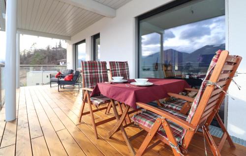 Kottmannsdorf House | Chalet Mit Karawankenblick