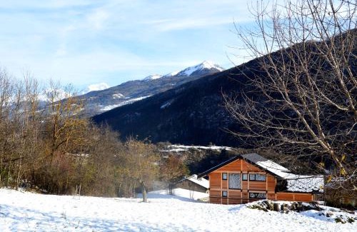 Aime Ski Chalet | Chalet neuf, Jacuzzi, piscine privée mai-sept, pétanque, proche Paradiski
