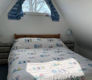 Martin Apartment | Chalet Number 9 Kingsdown Holiday Park