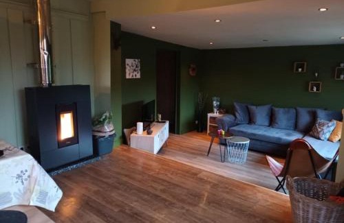 Somme-Leuze Ski Chalet | Chalet Nutons