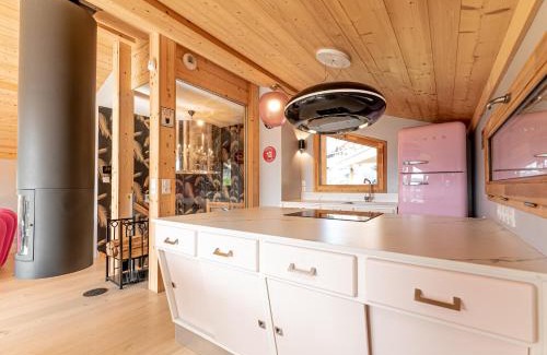 Les Gets Ski Chalet | Chalet Octopussy - LES GETS, jacuzzi, sauna, superbe vue