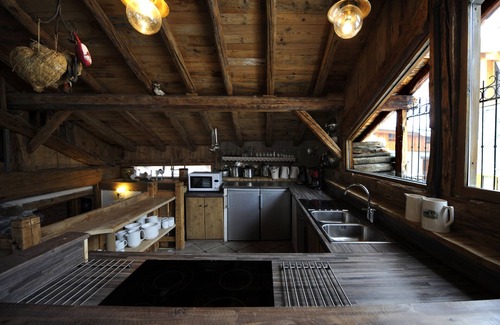 Praranger Ski Chalet | Chalet of character Label quality accommodation 5 flakes Gold