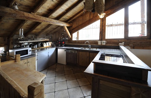 Praranger Ski Chalet | Chalet of character Label quality accommodation 5 flakes Gold