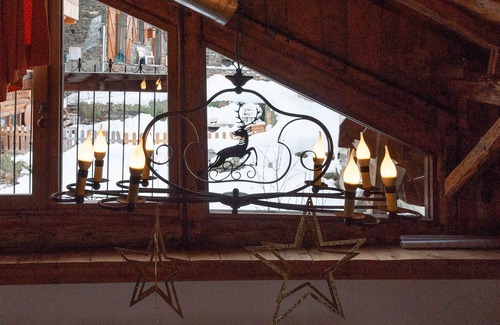 Praranger Ski Chalet | Chalet of character Label quality accommodation 5 flakes Gold