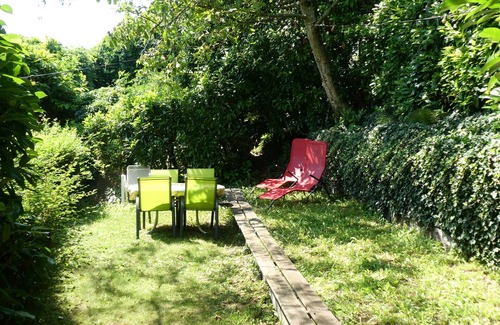 Saint-Prex Apartment | Chalet on the lake in St-Prex