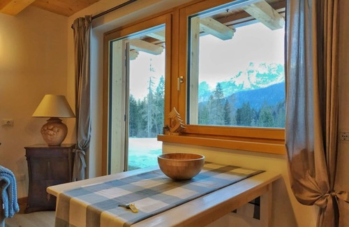 Falcade Ski Chalet | Chalet on the Meadows - Studio Anna