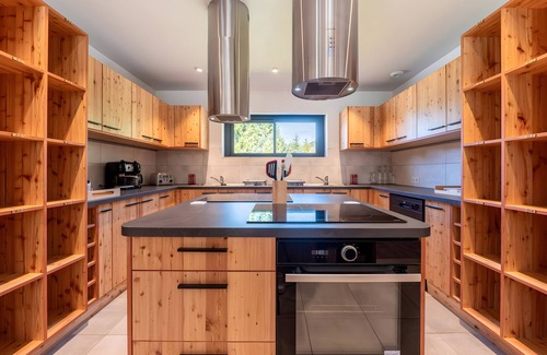 Faverges-Seythenex Ski Chalet | Chalet 'Privatisation' with Mountain View, Private Terrace and Wi-Fi