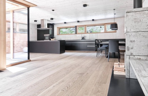 Großdorf Ski Chalet | Chalet Resort near Lake