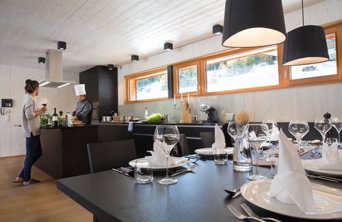 Großdorf Ski Chalet | Chalet Resort near Lake
