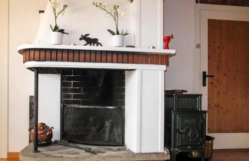 Svingvoll Ski Chalet | Chalet Skeisvegen by Interhome