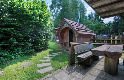 Sankt Englmar Ski Chalet | Chalet 'Tiny Hideaway' with Mountain View, Private Terrace and Private Garden