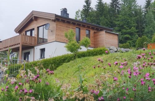 Wald am Arlberg Apartment | Chalet Waldbär