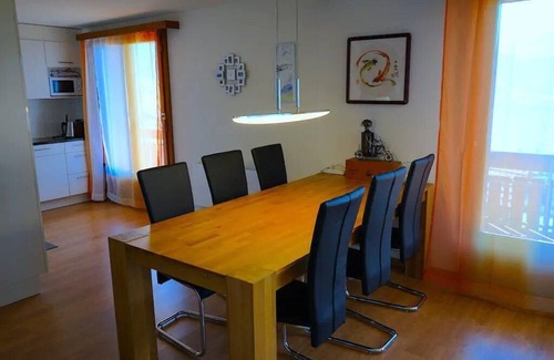 Aeschlen ob Gunten Ski Chalet | Chalet Xanadu with Alps & Lake View