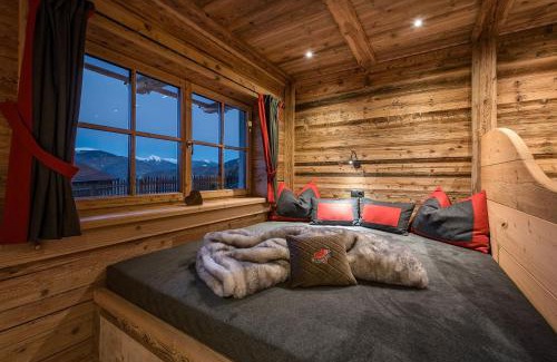 San Lorenzo di Sebato Hotel | Chalets Almdorf Haidenberg
