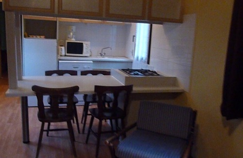 Pertheville-Ners Ski Chalet | CHALETS in the countryside on wooded grounds, pets welcome
