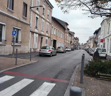 Saint-Vallier Apartment | Chambre 2 personnes