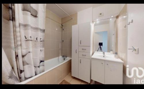 Trappes Bed & Breakfast | Chambre chez raissa, pièces communes partagées 2