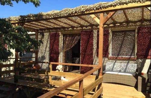 Marsillargues Bed & Breakfast | Chambre d'hôte " L'Albizia "