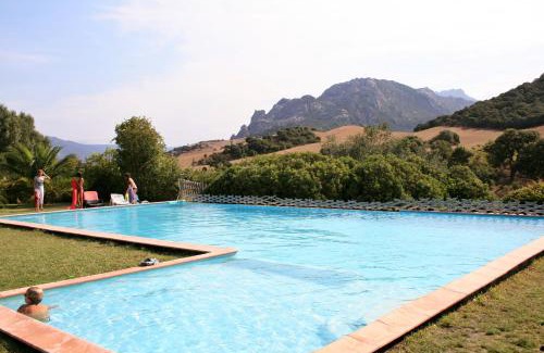 Sartene Bed & Breakfast | Chambre d'Hôtes Domaine Pero Longo