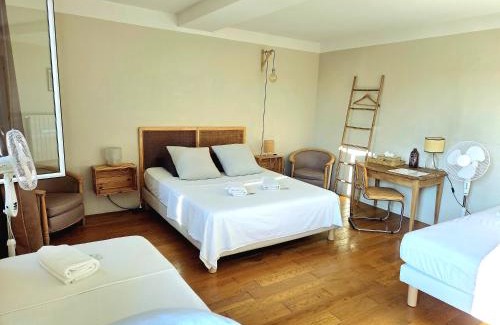 Puicheric Bed & Breakfast | Chambre d'hôtes Les Berges de l'Aude - B&B - Proche Canal du midi & Carcassonne
