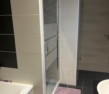 Laigne-en-Belin House | Chambre double à 7kms du circuit des 24h
