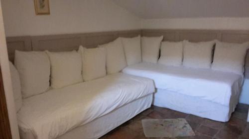Saint-Pierre-des-Champs Bed & Breakfast | Chambre et Gite Le Roc sur l'Orbieu