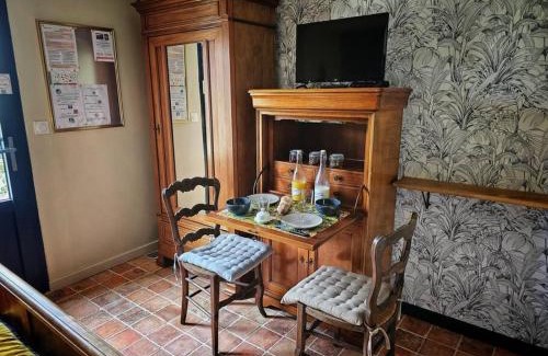Saint-Lambert-la-Potherie House | Chambre Héléna, chambre indépendante du Gîte de L'Archerie