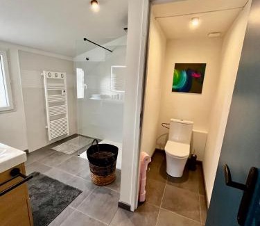 Arthes Bed & Breakfast | Chambre indépendante au calme, petit-déjeuner inclus