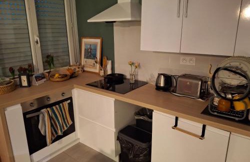 Ingrandes-Le Fresne sur Loire House | Chambre lit double près de la Loire