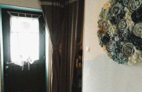 Froidchapelle House | Chambre poésie