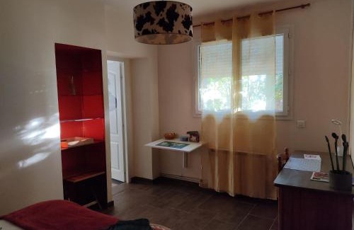 Quartier des Espesses House | Chambre privée avec parking