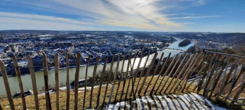 Namur Boat Rental | Chambres d'hôtes sur la Meuse à bord de la Péniche Formigny