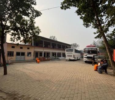 Misrikh House | Chandrakala Ashram