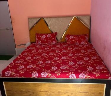 Misrikh House | Chandrakala Ashram