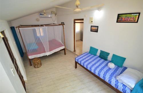 Patnem Apartment | Chandrakant house River View Studio for 3 on Talpona