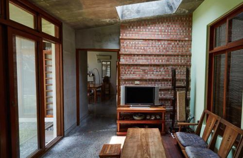 Zhuangwei Bed & Breakfast | Chang House