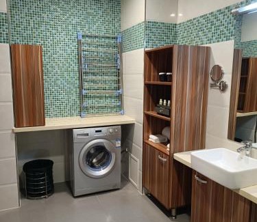 Chaoyang Apartment | Changchun Clear Moon Apartment by South Lake Hotel