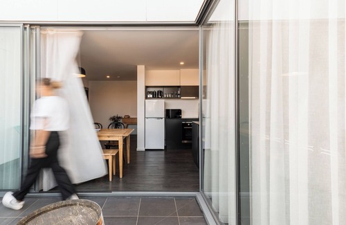 Launceston CBD Apartment | Change Overnight