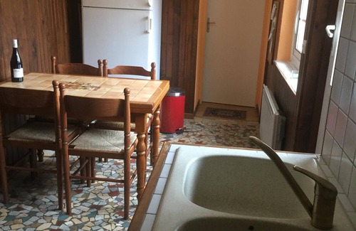Noyers Cottage | Chantilly (Dinner and breakfast available, electric car recharging stations)