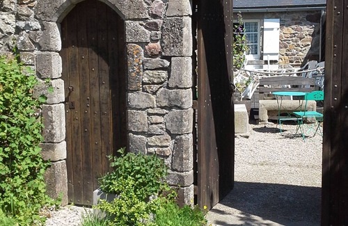 Brix Cottage | Character cottage for a perfect rest