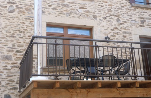 Belcastel Apartment | Character property BELCASTEL Air-conditioned