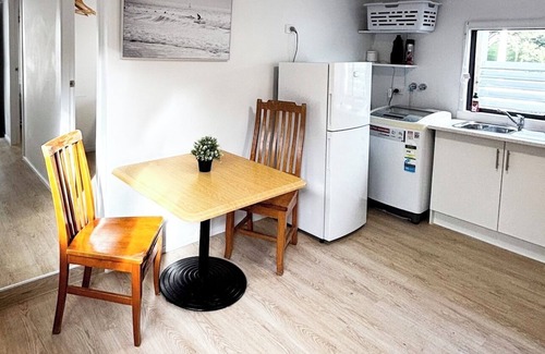 Charlestown Cabin | Charlestown Central Back Unit - 2 Bedrooms with Kitchenette