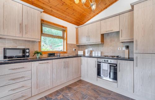 Charlesworth Resort | Charlesworth Lodges