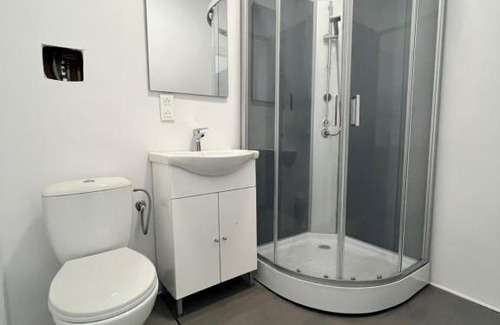 Charleroi Apartment | Charleville E centre - gare - aéroport