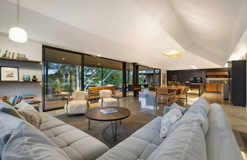 Bangalow Apartment | Charlotte Estate | Timeless Elegance in the Byron Hinterland
