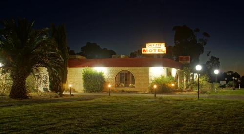 Charlton Hotel | Charlton Motel