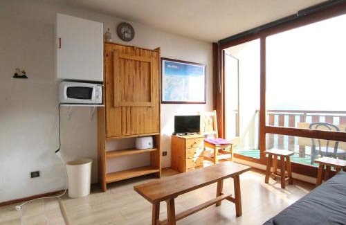 Eclose-Ouest Apartment | Charmant 2 pièces avec balcon, proche remontées et commerces, pour 4 pers. - Alpe d'Huez - FR-1-405-62